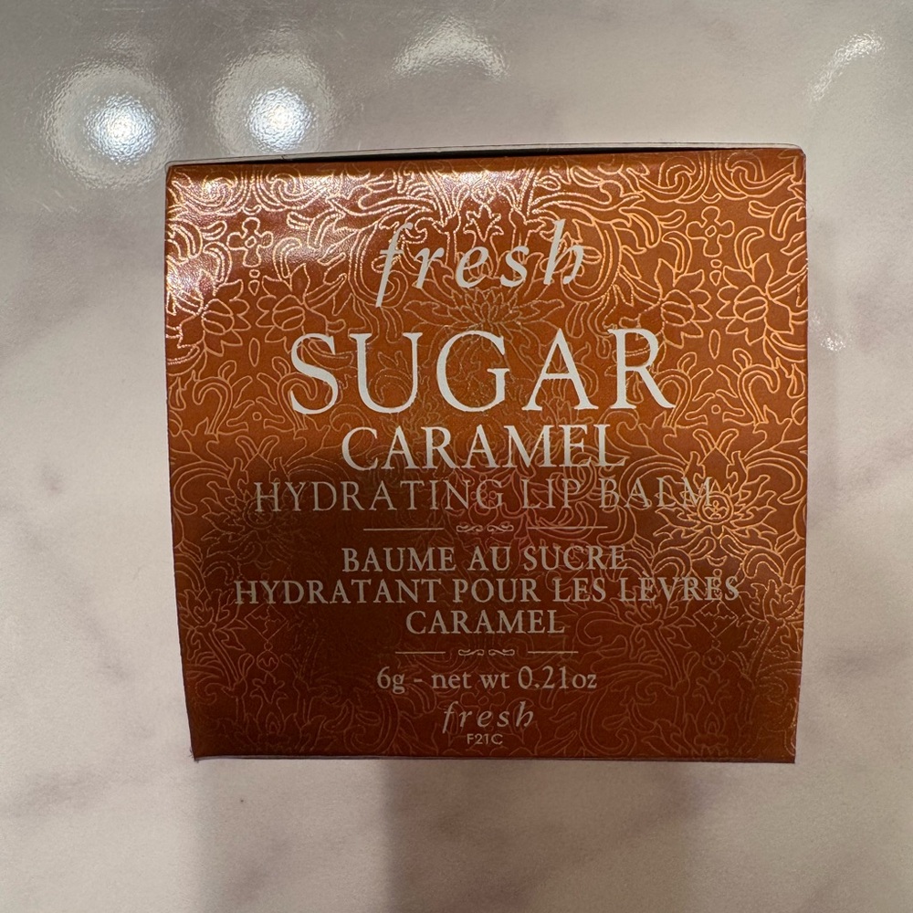 Fresh Caramel Lip Balm in Rich Brown